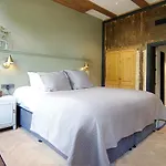 Authentic - De Vergulden Eenhoorn Amszterdam