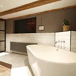 Authentic - De Vergulden Eenhoorn 4*