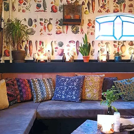 Authentic - De Vergulden Eenhoorn Amsterdam