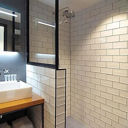 Authentic - De Vergulden Eenhoorn Hotel