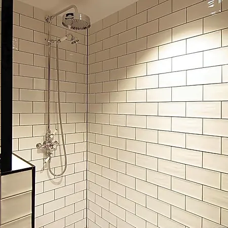 Authentic - De Vergulden Eenhoorn Hotel