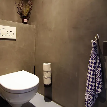 Hotel Authentic - De Vergulden Eenhoorn 4*