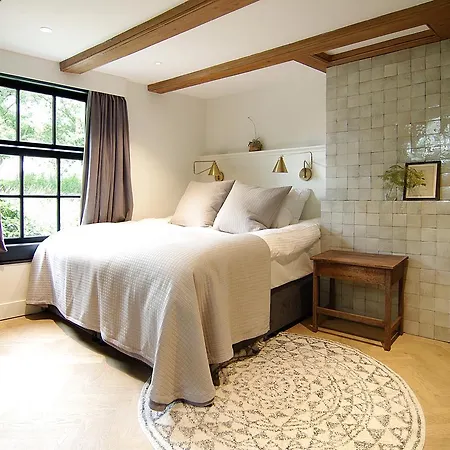 Authentic - De Vergulden Eenhoorn 4*