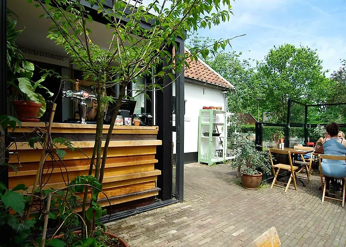 Hotel Authentic - De Vergulden Eenhoorn 4*