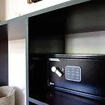 Authentic - De Vergulden Eenhoorn Hotel 4*