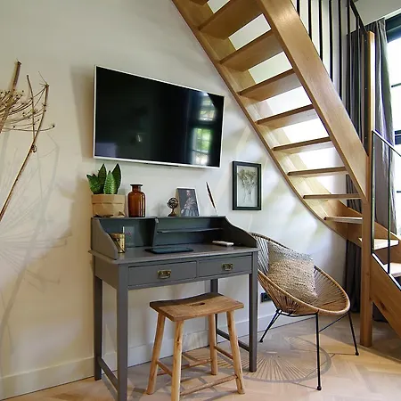 מלון Authentic - De Vergulden Eenhoorn 4*