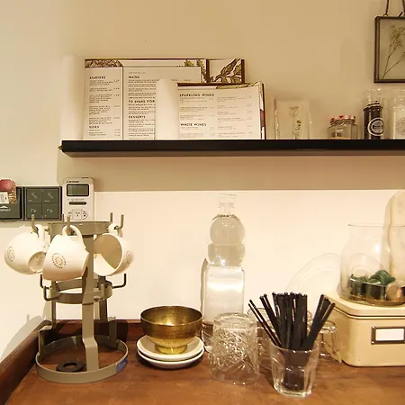 Authentic - De Vergulden Eenhoorn אמסטרדם