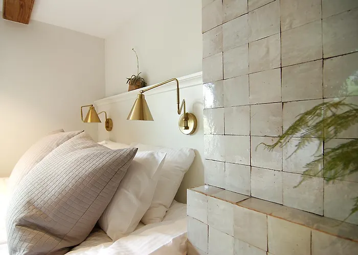 Authentic - De Vergulden Eenhoorn 4*