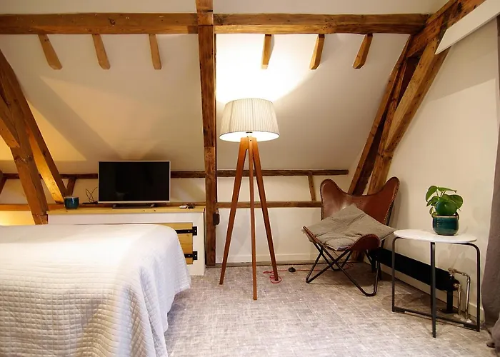 Authentic - De Vergulden Eenhoorn Hotel