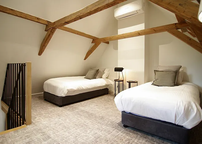 Hotel Authentic - De Vergulden Eenhoorn 4*