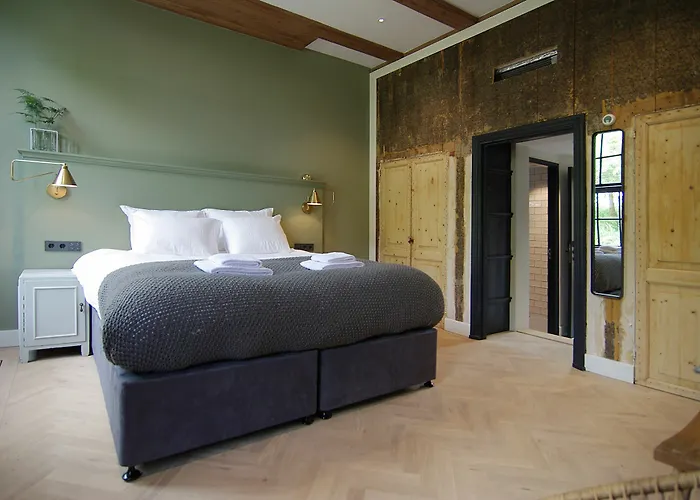 Authentic - De Vergulden Eenhoorn 4*